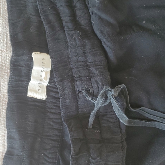 Aritzia Azure Skies casual pants, Size Small, Black - Picture 3 of 8